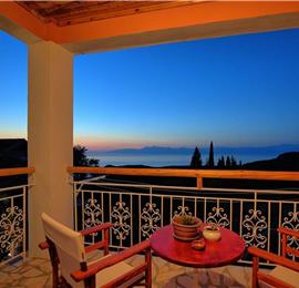 3 bedroom villa with pool & sea & mountain views, Episkepsi, sleeps 7